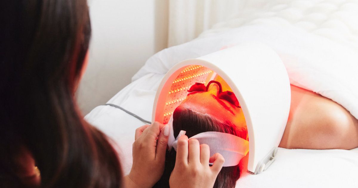 Red light therapy for mature skin.